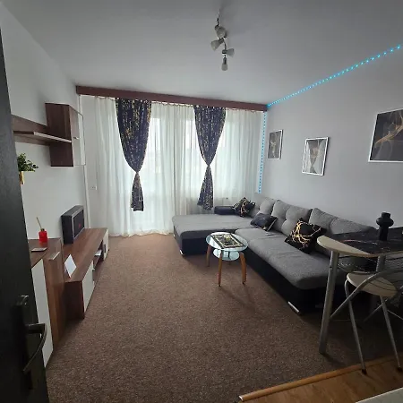 Apartment Garsonka V Tn Trencin